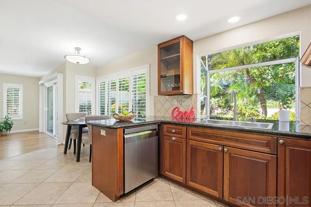 https://cdn.realtyfeed.com/cdn/127/260007118/f1e2cd754761abec02a6e9e00b6778d2.webp