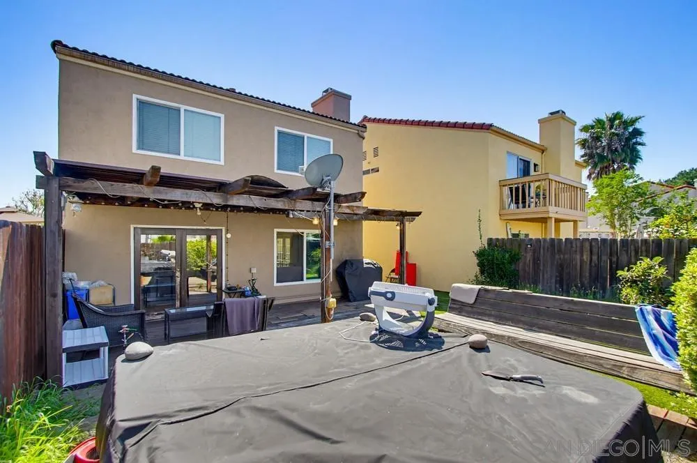 https://cdn.realtyfeed.com/cdn/127/260007120/1d43824ebe1706ba0f392f4b996f1bff.webp