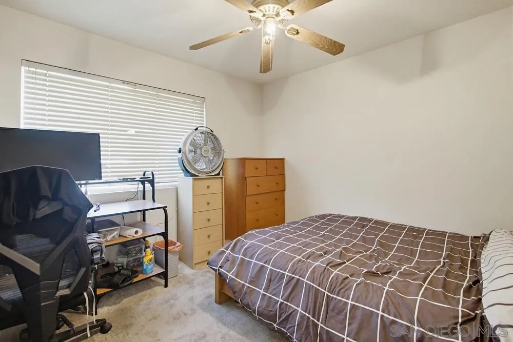 https://cdn.realtyfeed.com/cdn/127/260007120/ce0b1f7f83710372bab0b7ac1d69b194.webp