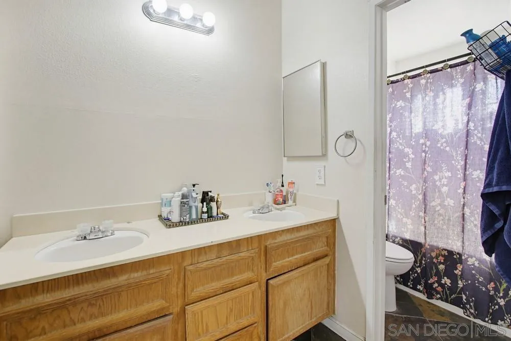 https://cdn.realtyfeed.com/cdn/127/260007120/e28f40b2a4879598f94997aca451a29b.webp