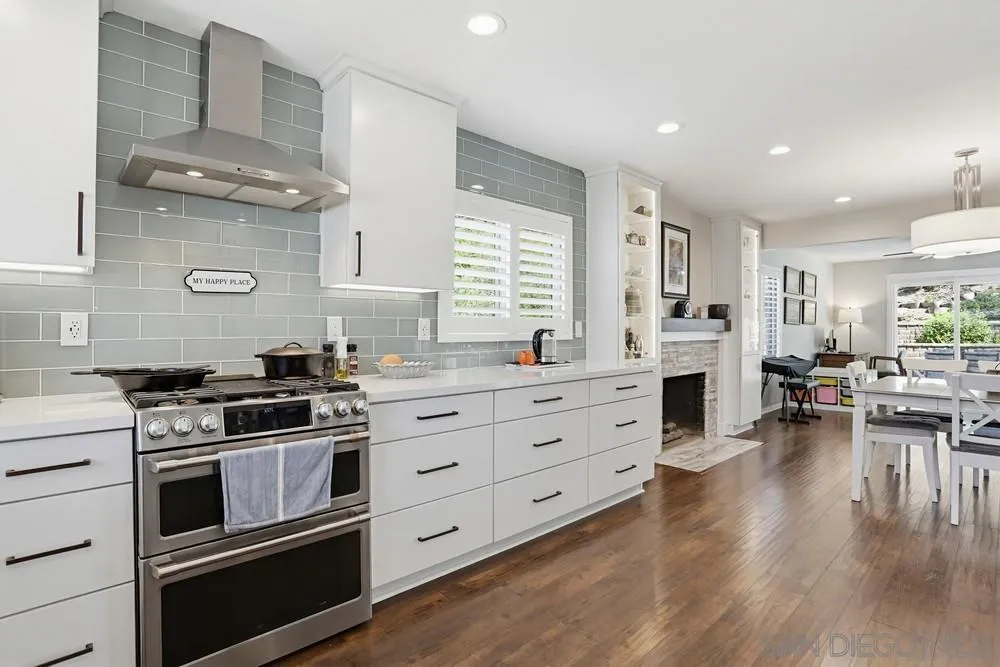 https://cdn.realtyfeed.com/cdn/127/260007129/0df2db3d436a713ed95b25af74667b71.webp