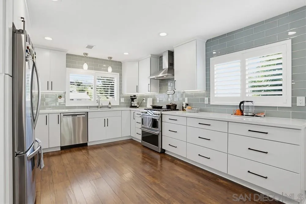 https://cdn.realtyfeed.com/cdn/127/260007129/1dfb6a5333bbc42bf45c2047052a9918.webp