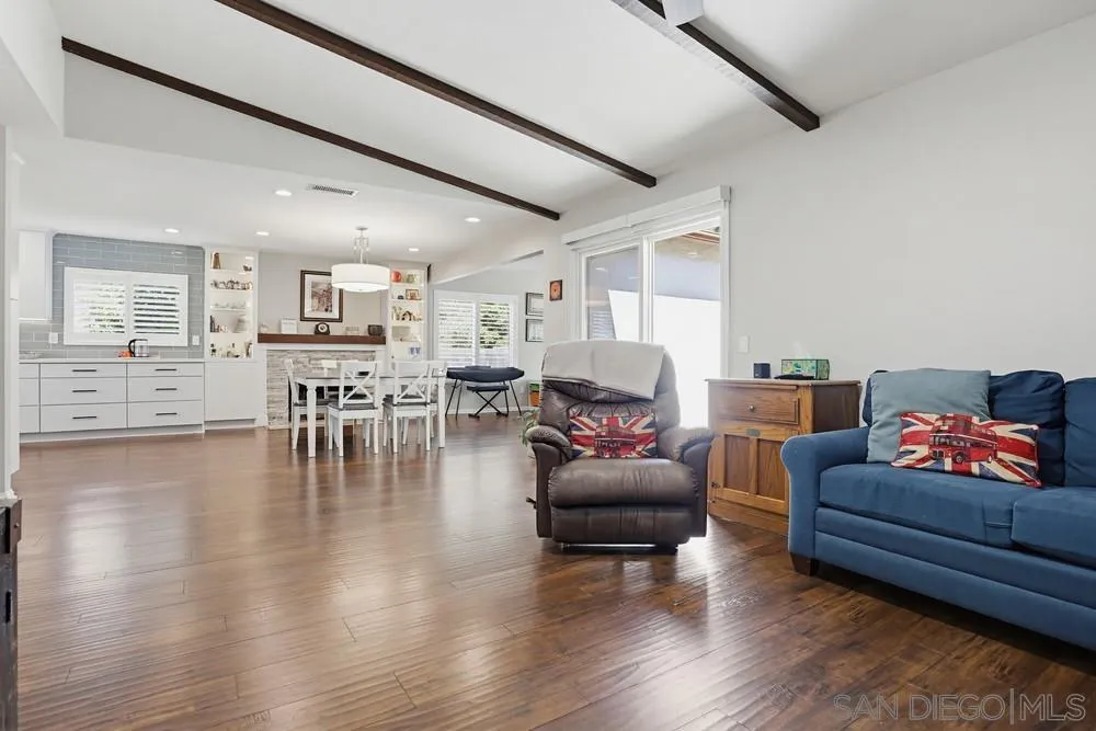 https://cdn.realtyfeed.com/cdn/127/260007129/b20af7e62c10e68dae6829d42460314f.webp