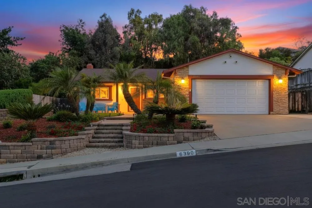 https://cdn.realtyfeed.com/cdn/127/260007129/bc9c34507134af5bb663a79eecb8af25.webp