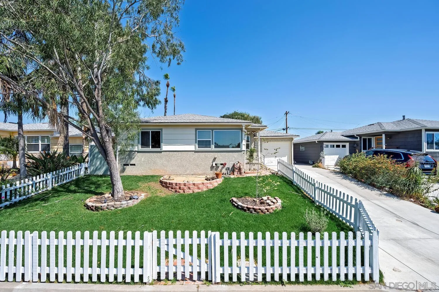 https://cdn.realtyfeed.com/cdn/127/260007131/0c46e29ef427aac7a75182b57a197a05.webp