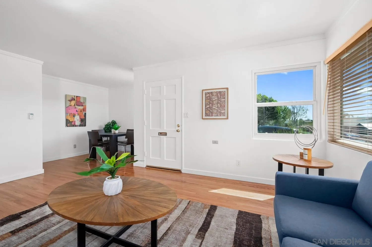 https://cdn.realtyfeed.com/cdn/127/260007131/251442ab5a37159a664de9d2761bff0a.webp