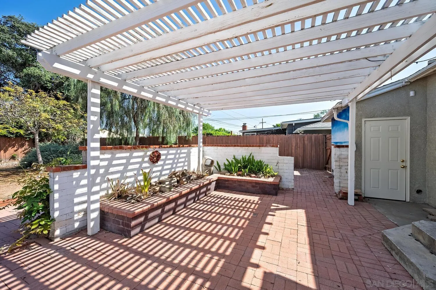 https://cdn.realtyfeed.com/cdn/127/260007131/6c745886665260025c2dc28afc052058.webp