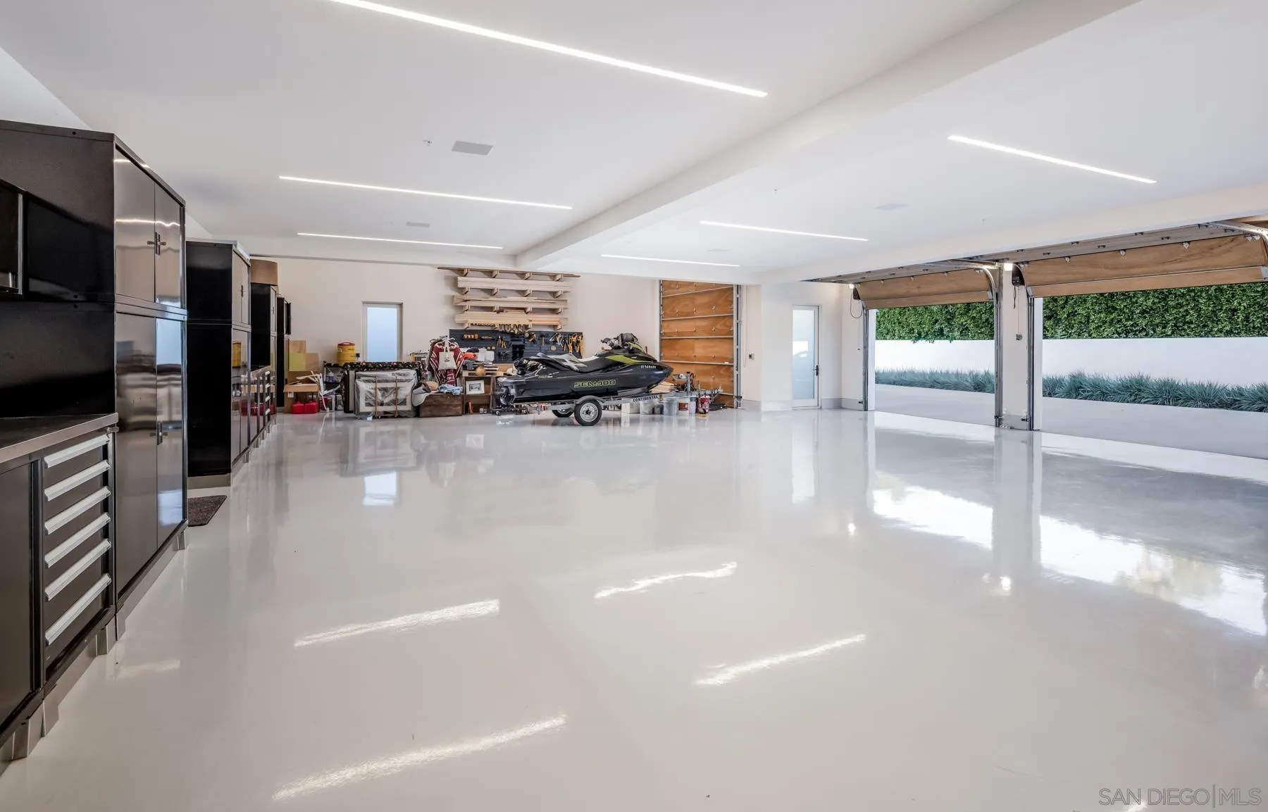 https://cdn.realtyfeed.com/cdn/127/260007132/7c498966e7bd239bd7c6aaa8a7e8f93c.webp