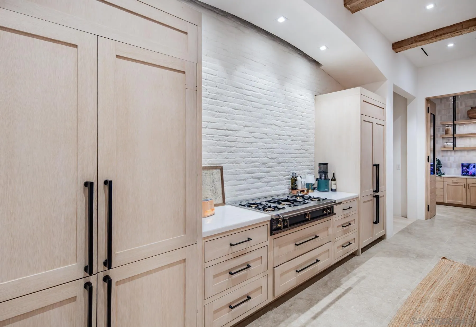 https://cdn.realtyfeed.com/cdn/127/260007132/b0849cad5452589b173e5638adf0d7ee.webp