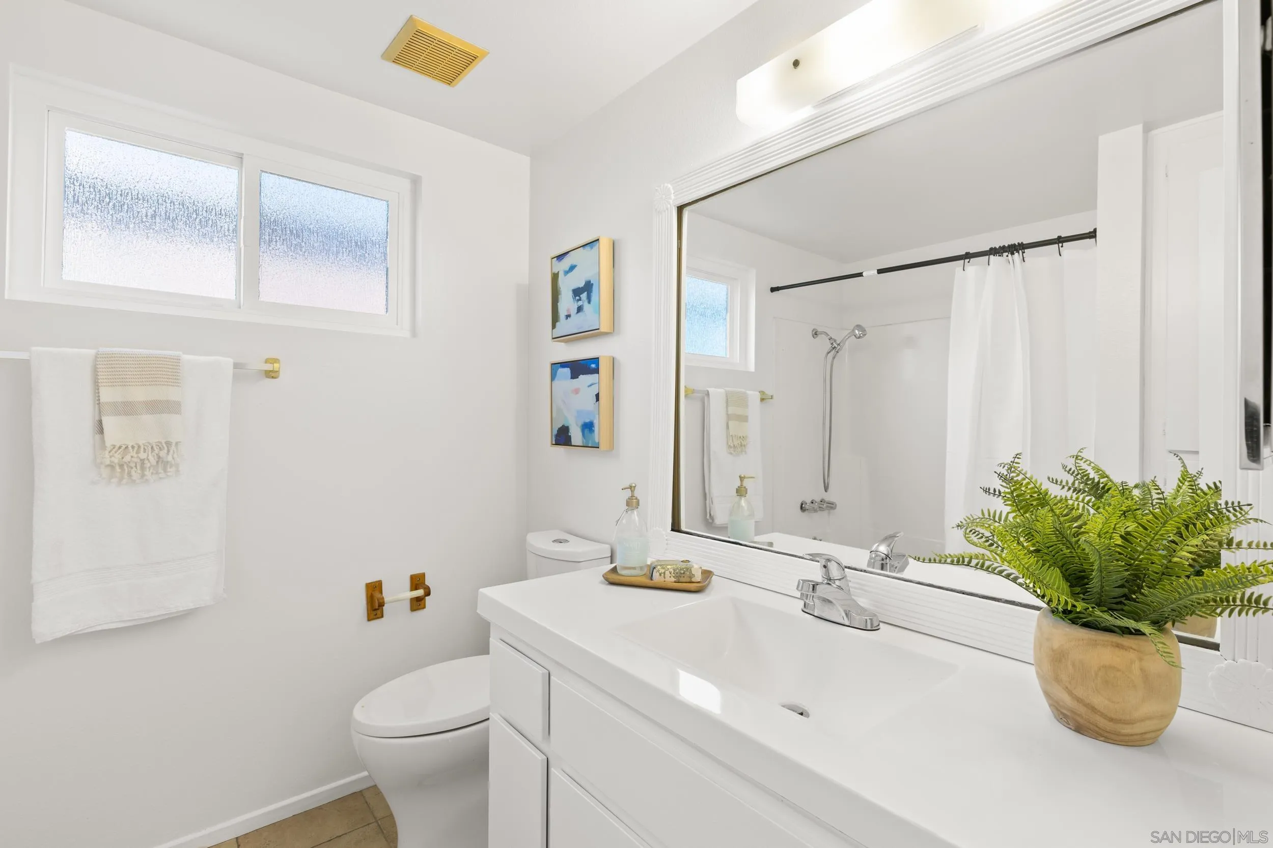 https://cdn.realtyfeed.com/cdn/127/260007133/2948c7113cd2b13dfdca926c8004cac4.webp