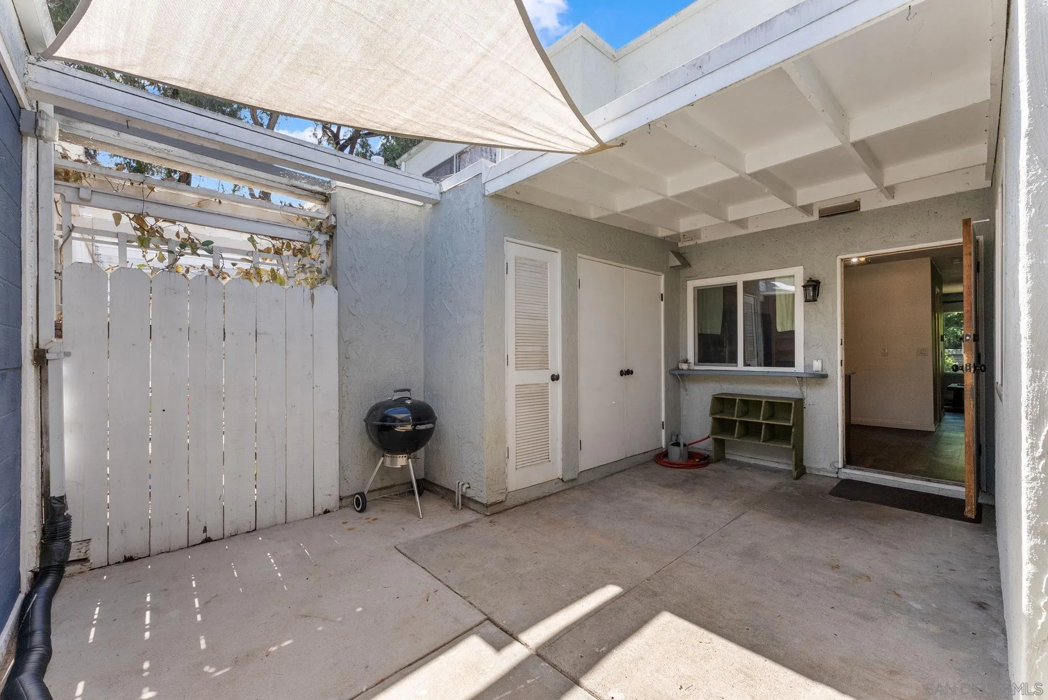https://cdn.realtyfeed.com/cdn/127/260007136/0996451444fc3c79a768d5357b045482.webp