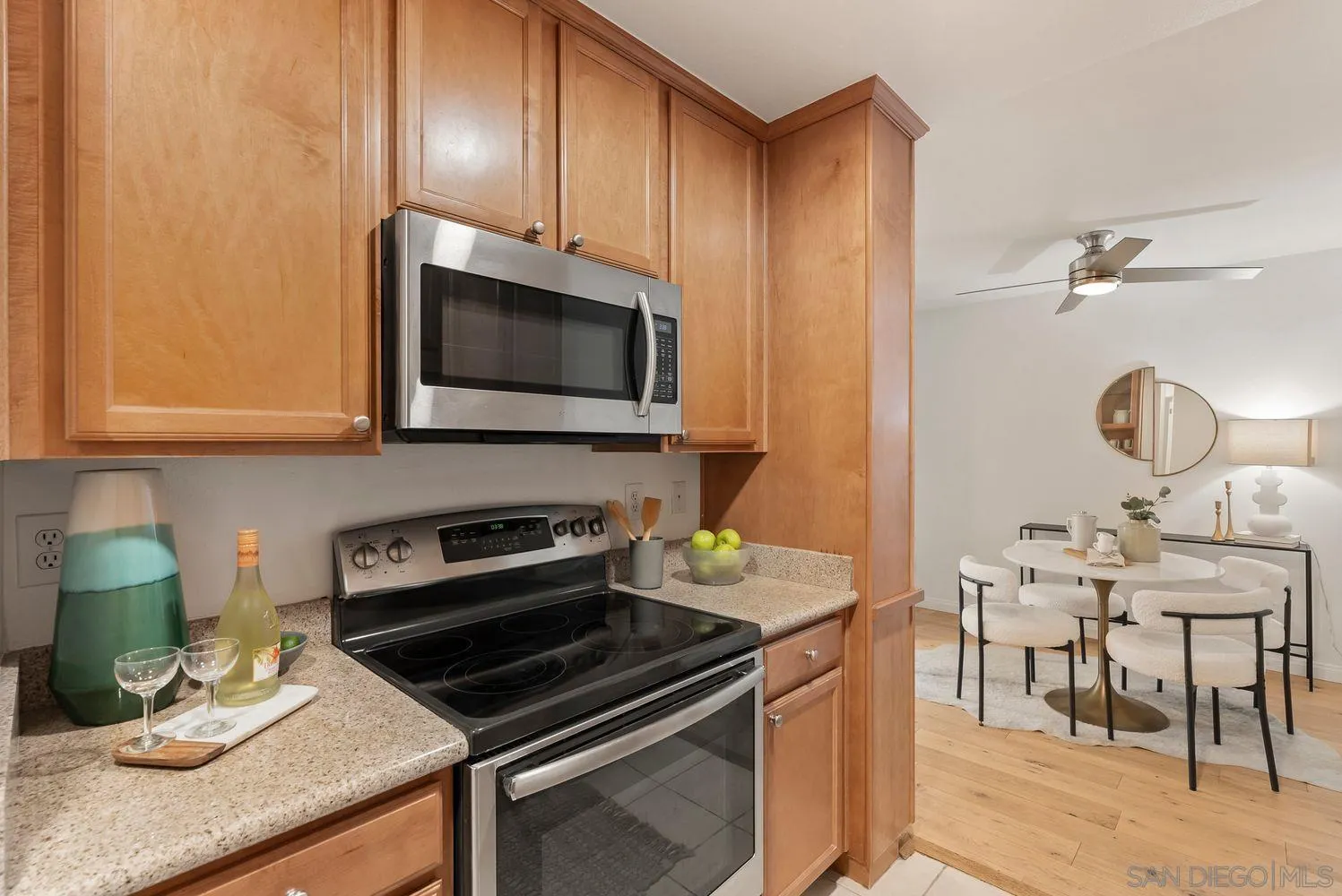 Photo #9: 260007143 Listing: Photo #9