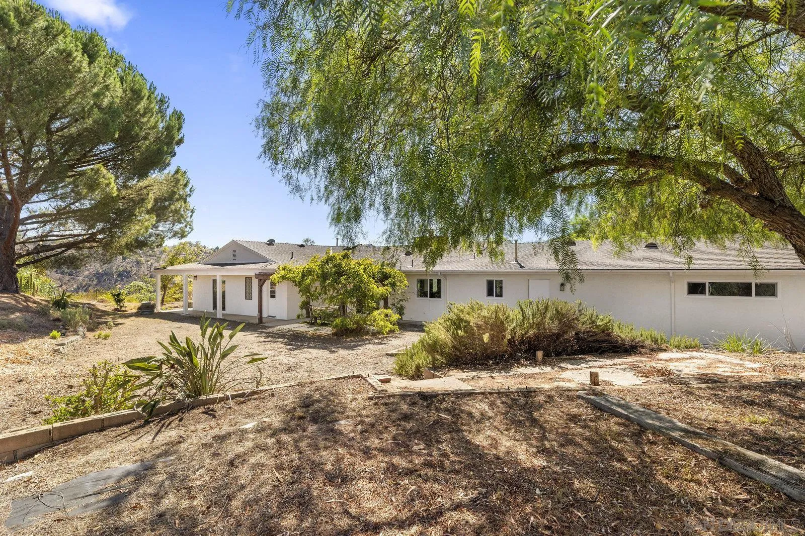 https://cdn.realtyfeed.com/cdn/127/260007146/2428c01626966390b2106b1d9e04b925.webp