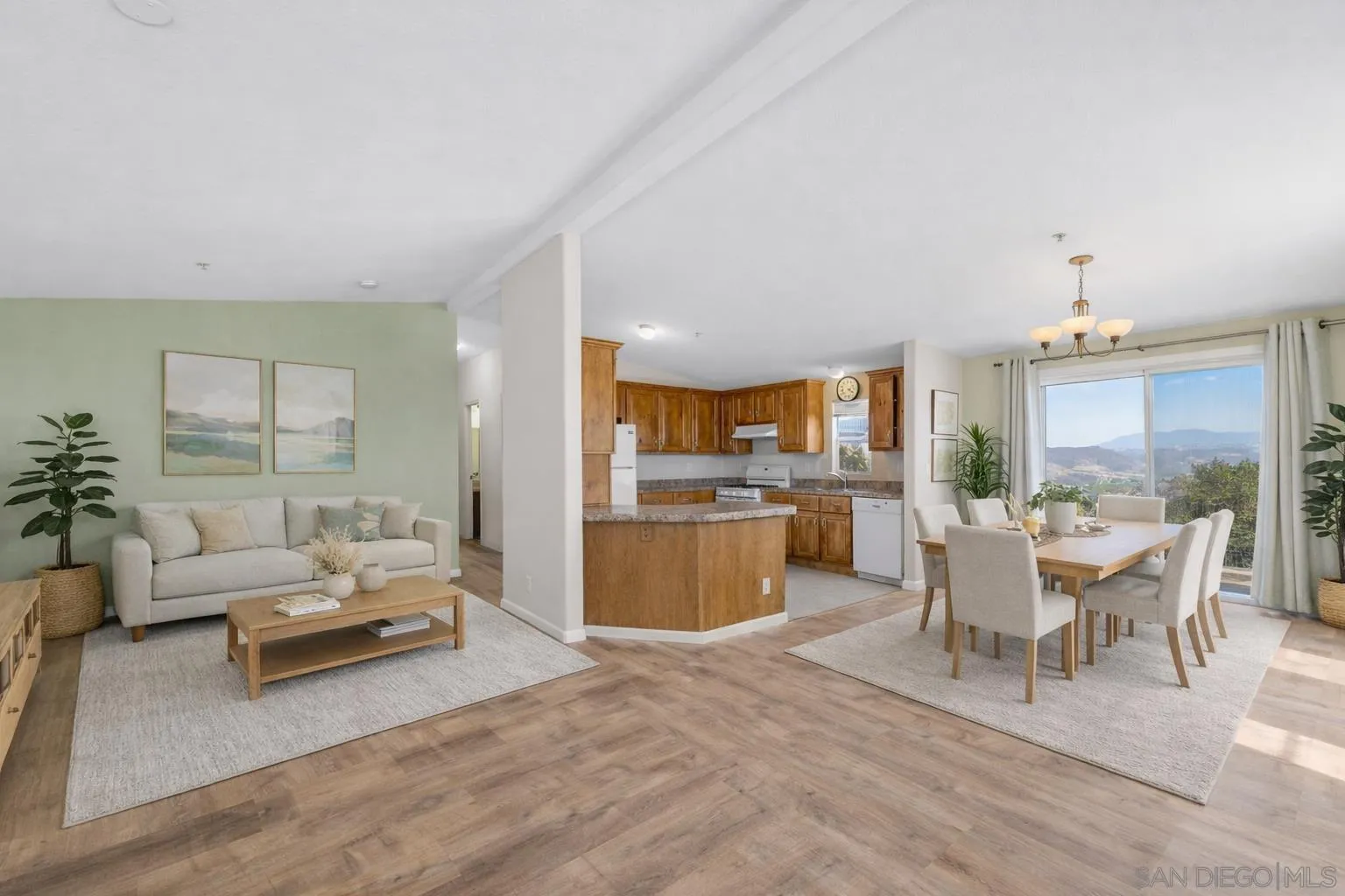 https://cdn.realtyfeed.com/cdn/127/260007146/3b53f773900f7f99f194cabc04b8886d.webp