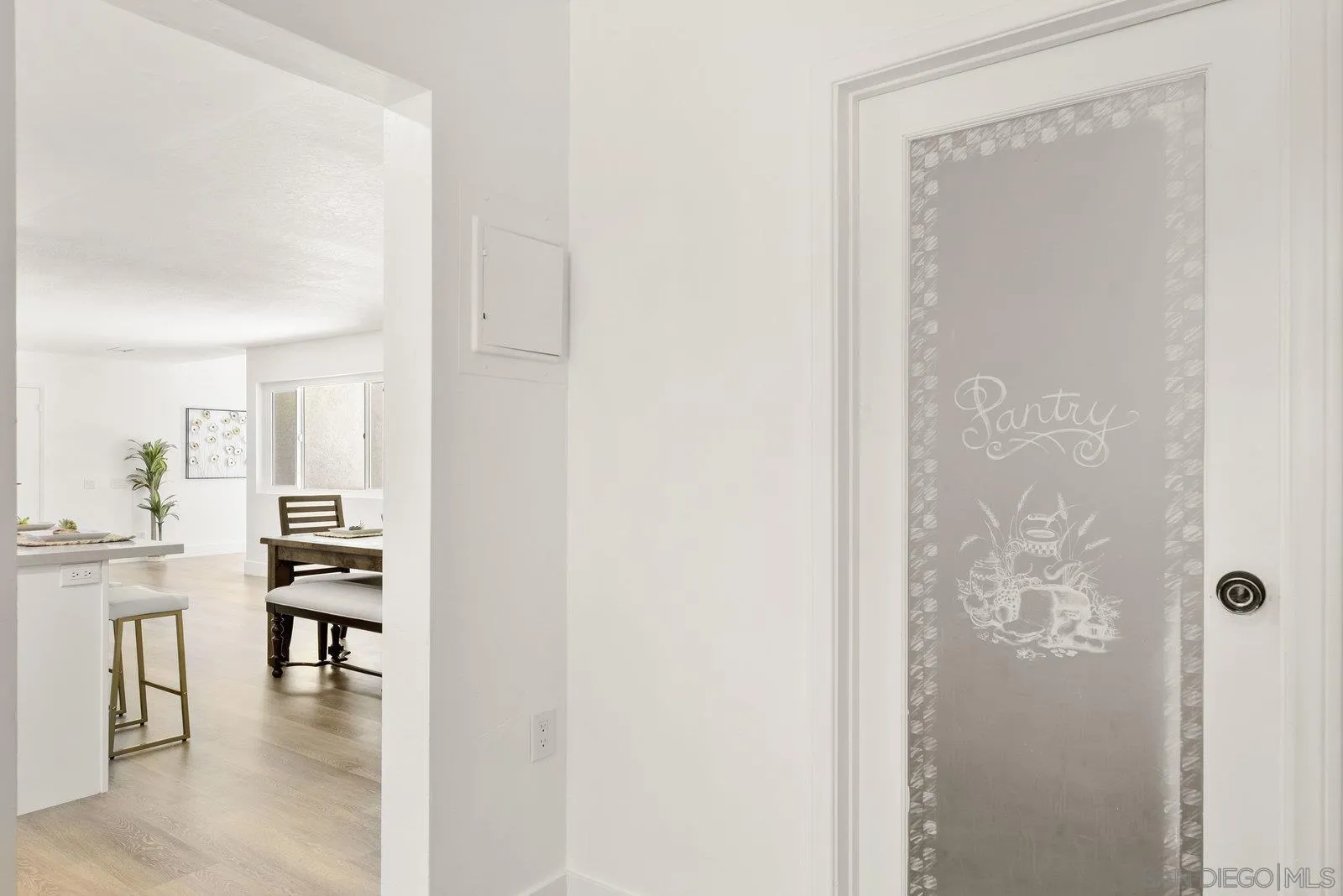 https://cdn.realtyfeed.com/cdn/127/260007146/fb16fc801054e6290684b3299137ce74.webp