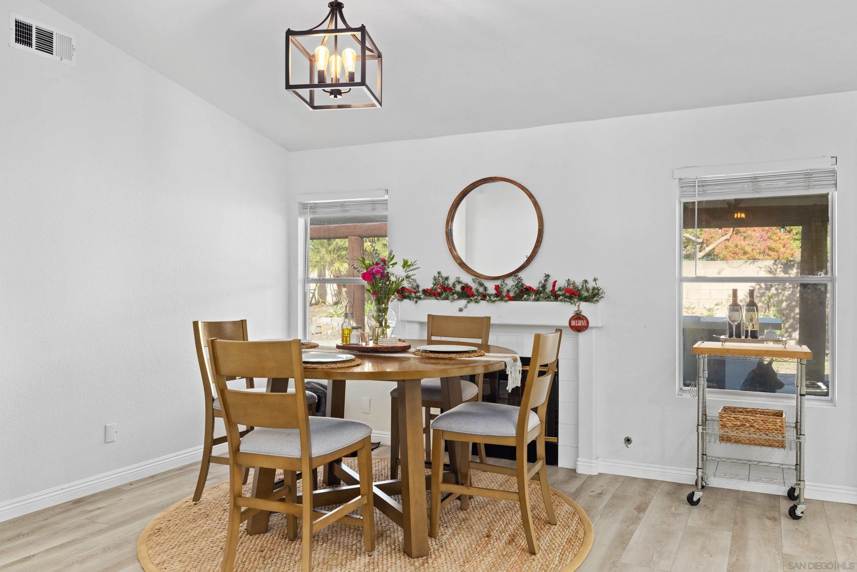 https://cdn.realtyfeed.com/cdn/127/260007147/57503f09e3d000cc1aca786ba167b34c.webp