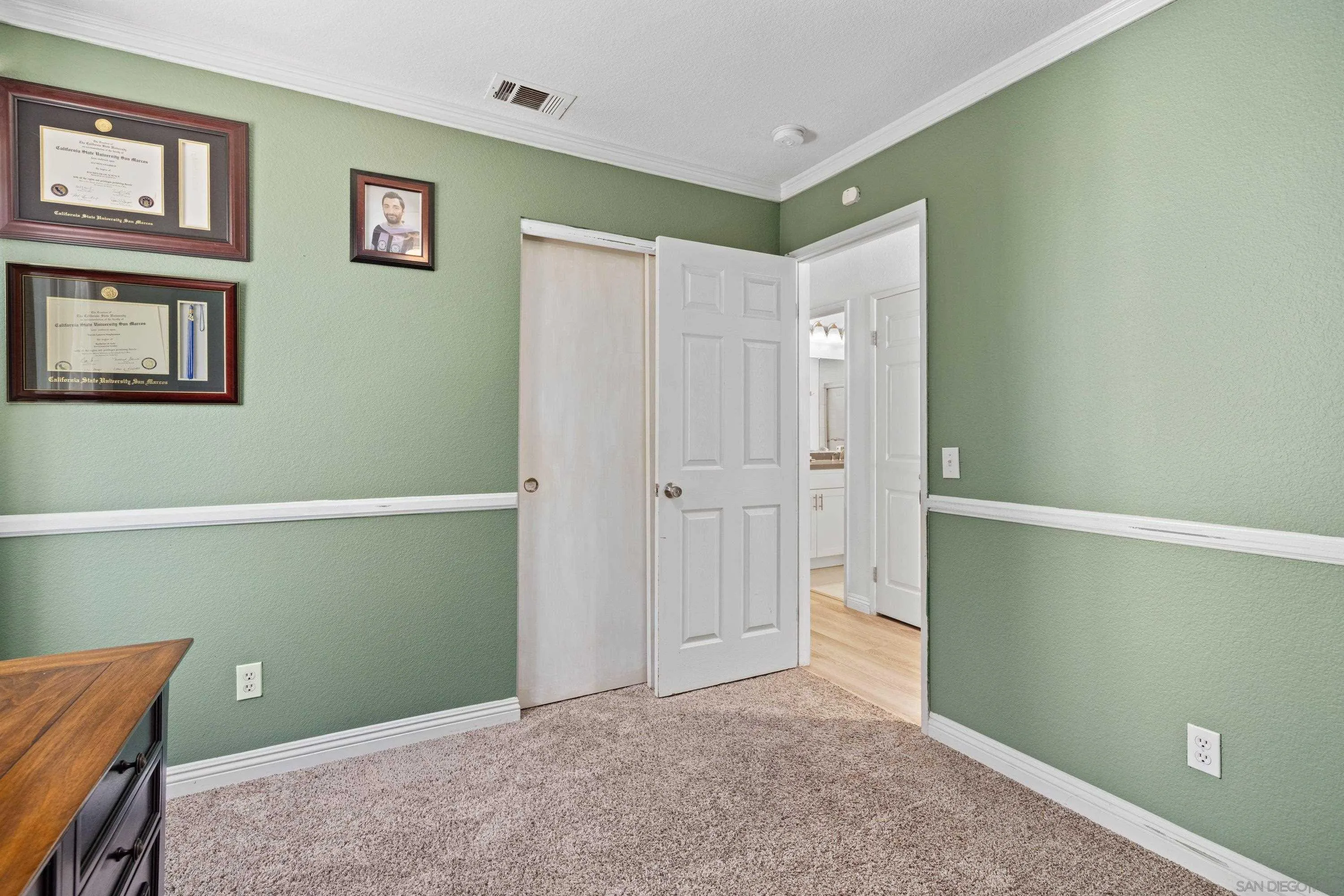 https://cdn.realtyfeed.com/cdn/127/260007147/a0287578dbf833b7d54ba9c636033615.webp