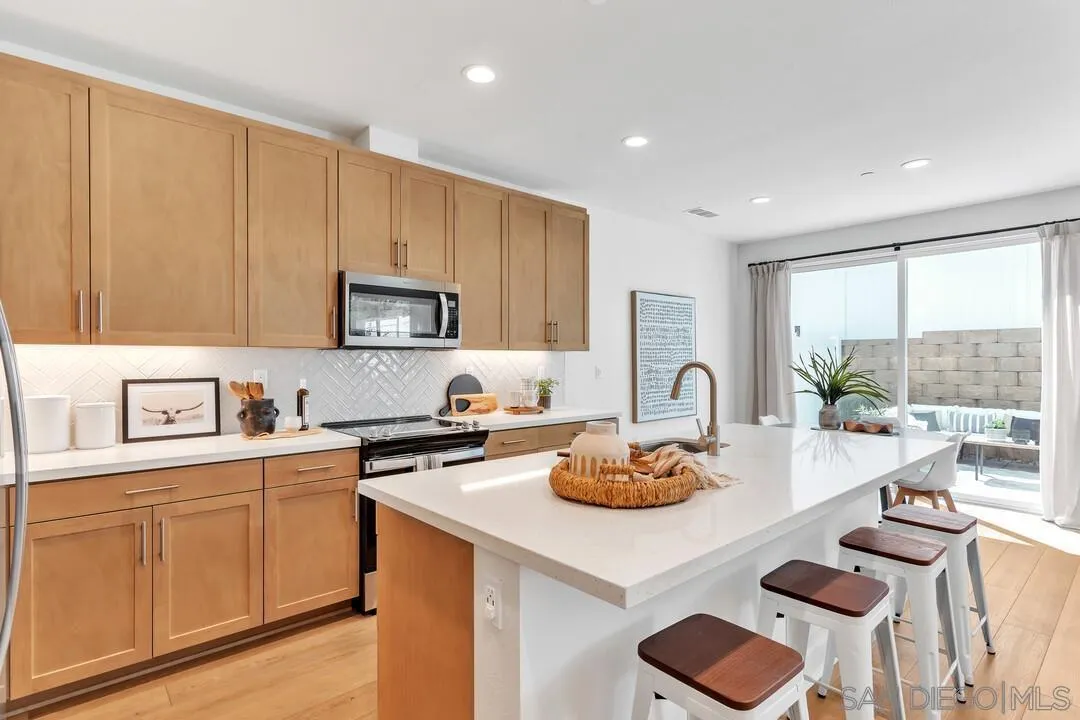 https://cdn.realtyfeed.com/cdn/127/260007148/d2519894514368e5384f93fc3fa0adcc.webp