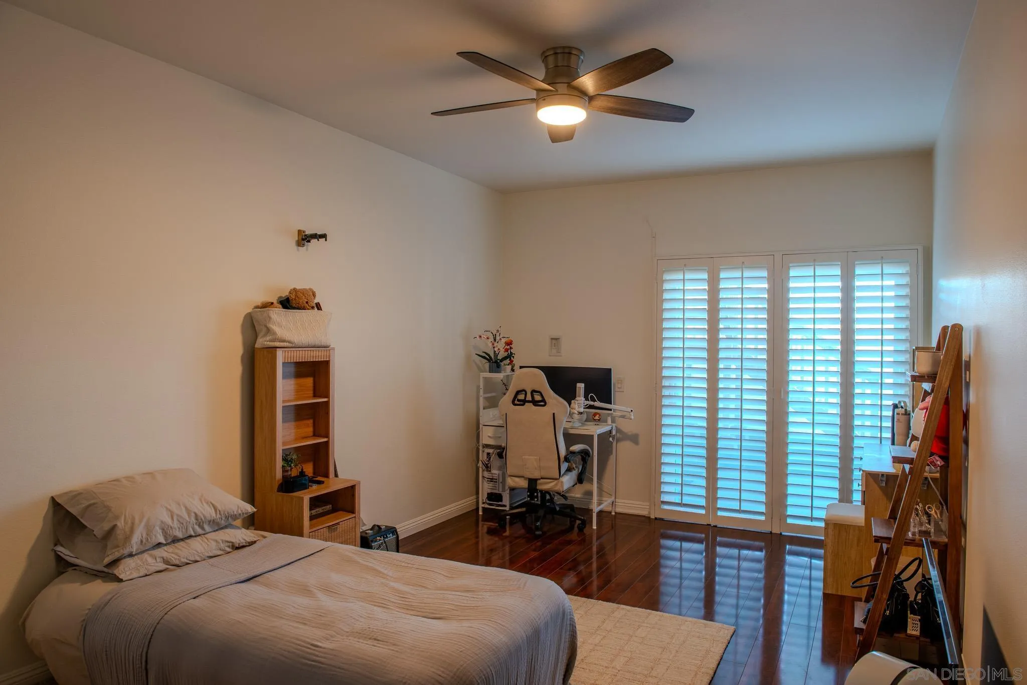 https://cdn.realtyfeed.com/cdn/127/260007151/3d6c1599a418f3bf65428def5dab8808.webp