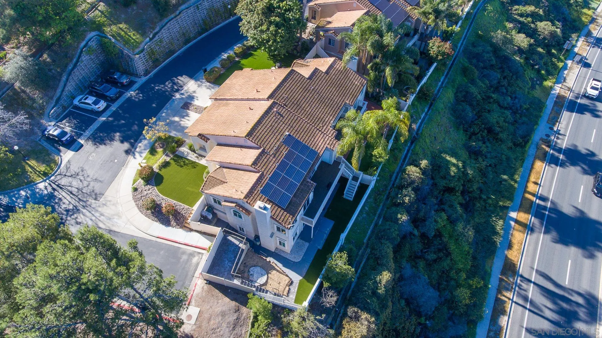 https://cdn.realtyfeed.com/cdn/127/260007151/c624bda5f2fe777371eabb43372b9943.webp