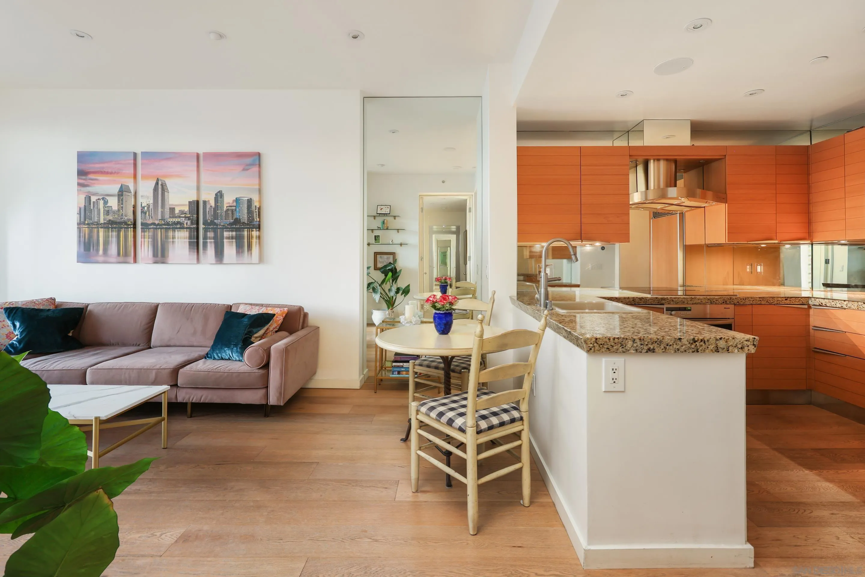 https://cdn.realtyfeed.com/cdn/127/260007153/9234dfbe209614b707b934041767f1d1.webp