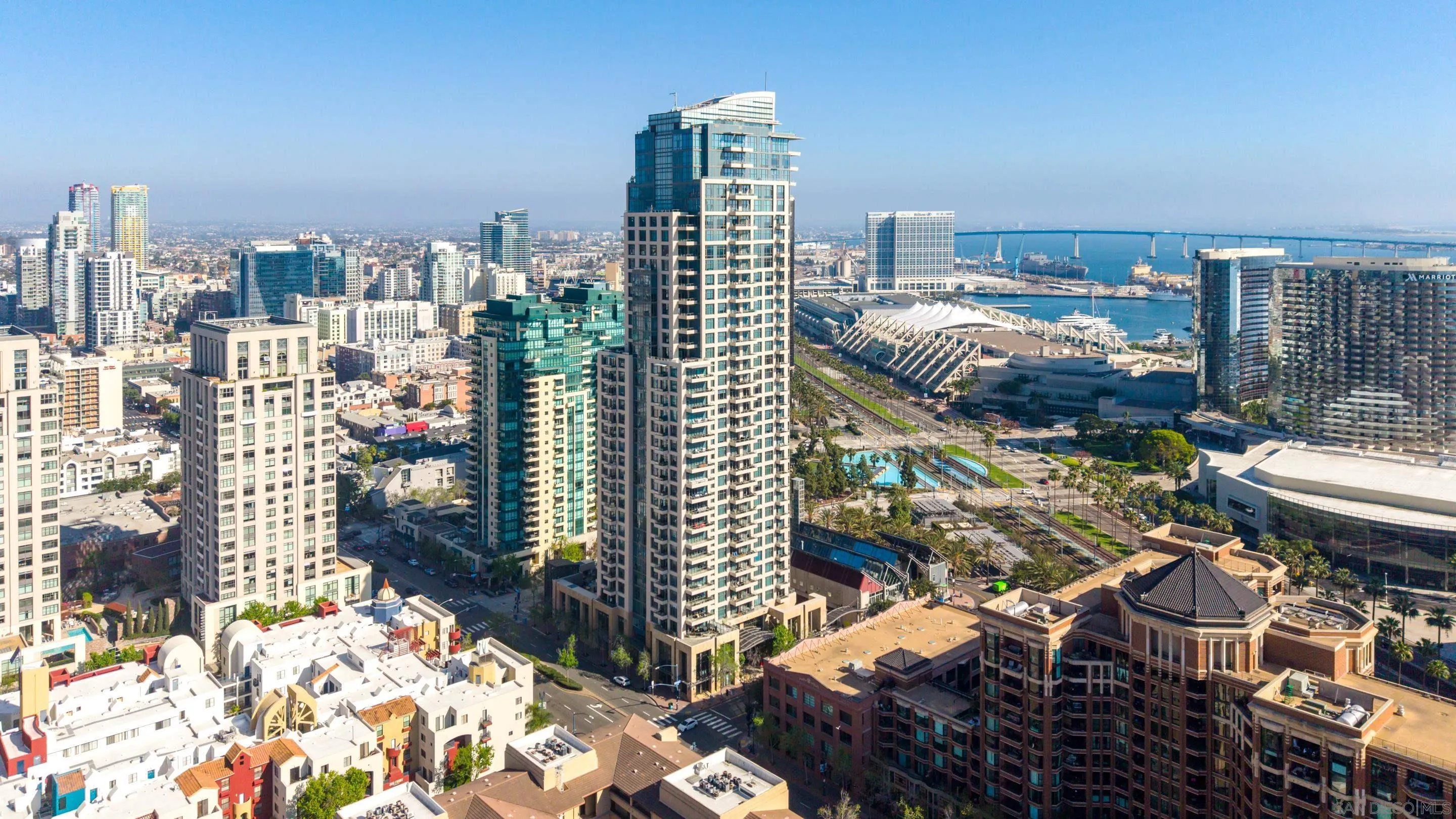 https://cdn.realtyfeed.com/cdn/127/260007153/d09614229d5c7b7d28419b33e37aaff8.webp