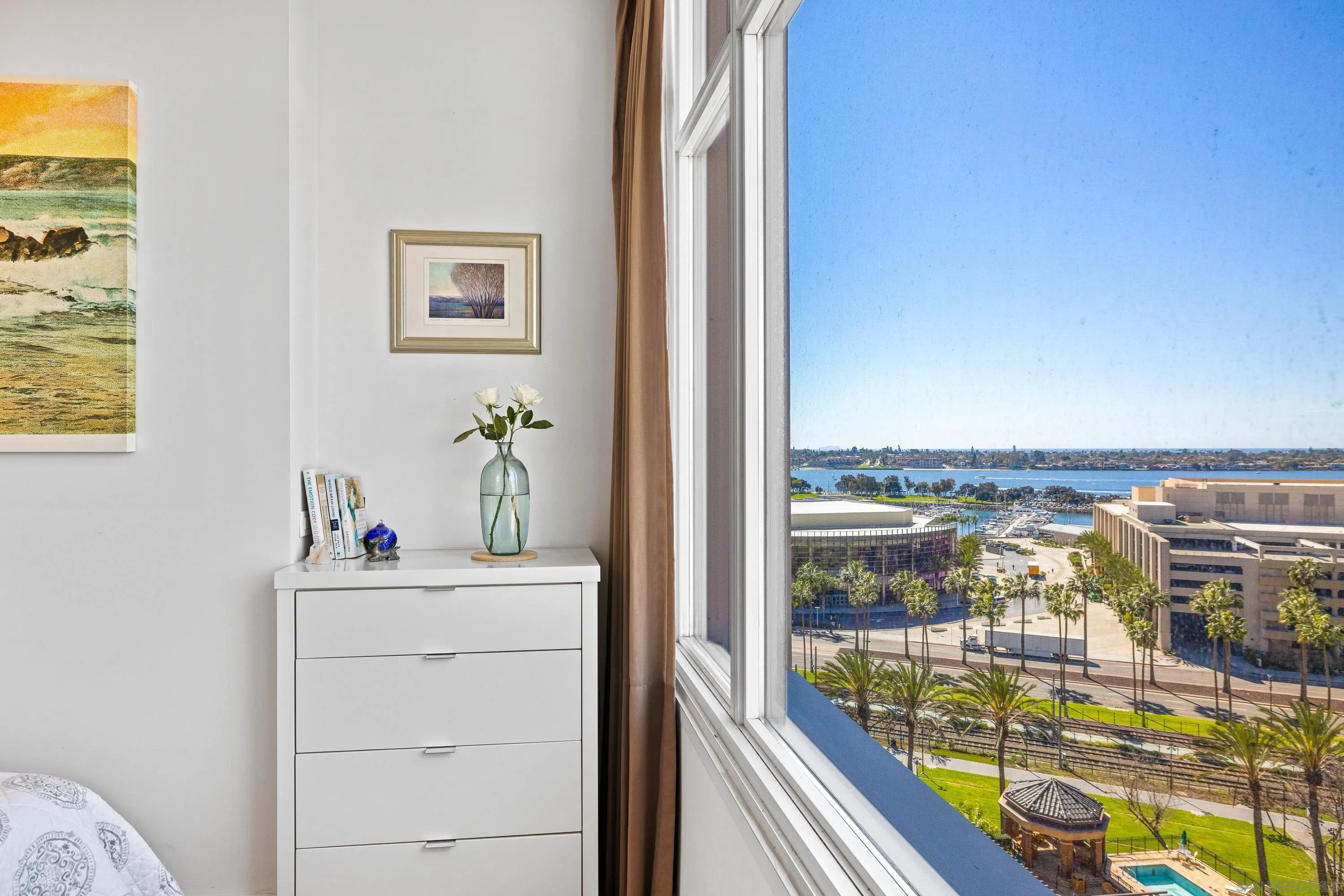 https://cdn.realtyfeed.com/cdn/127/260007153/e92c97acd4691a30942823443f3e8321.webp