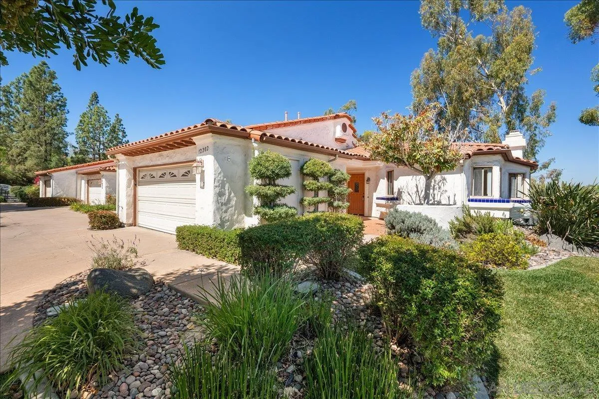 Photo #3: 260007162 Listing: Photo #3