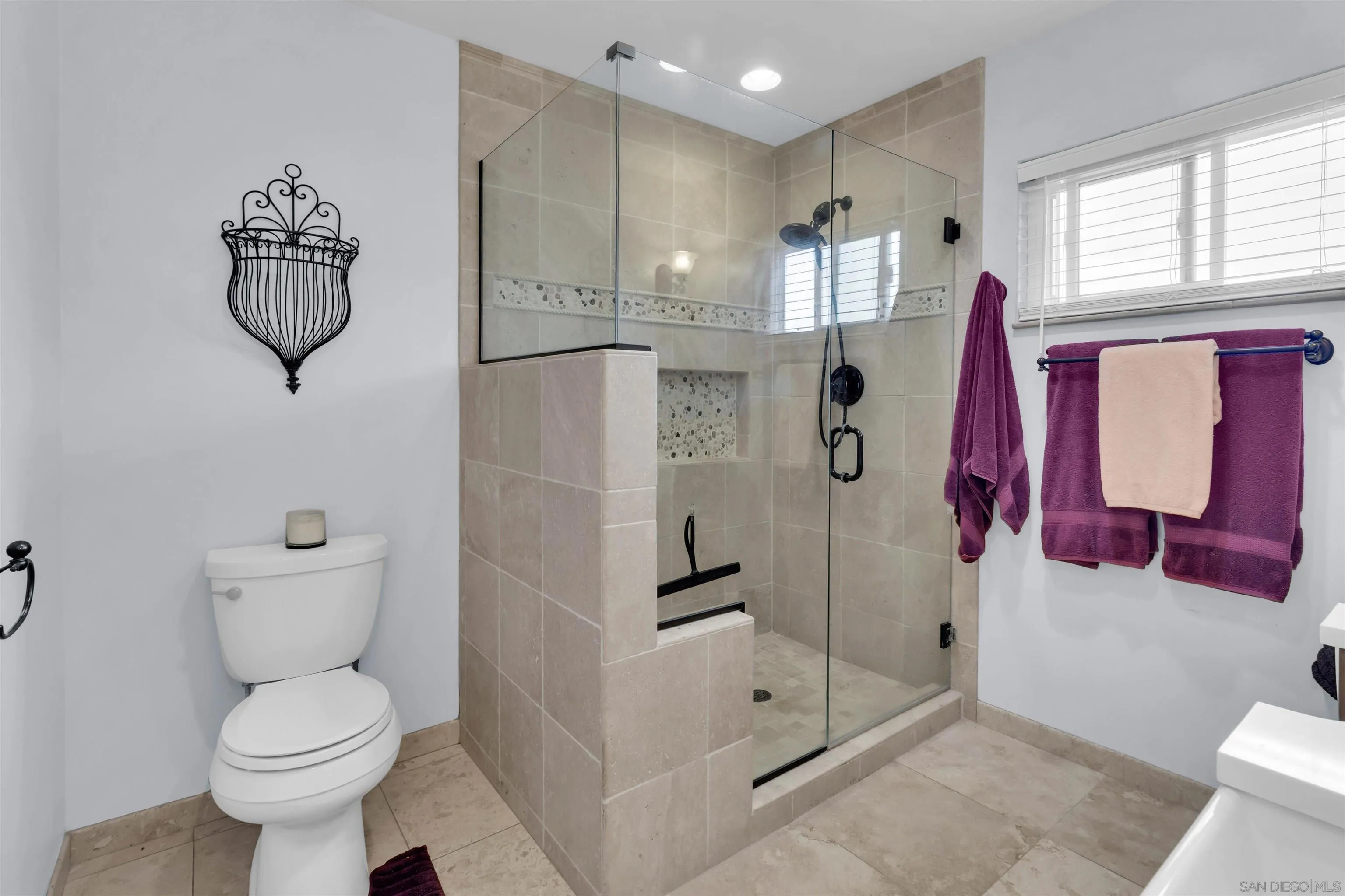 https://cdn.realtyfeed.com/cdn/127/260007163/270ab67e223906172a00e3215622caba.webp