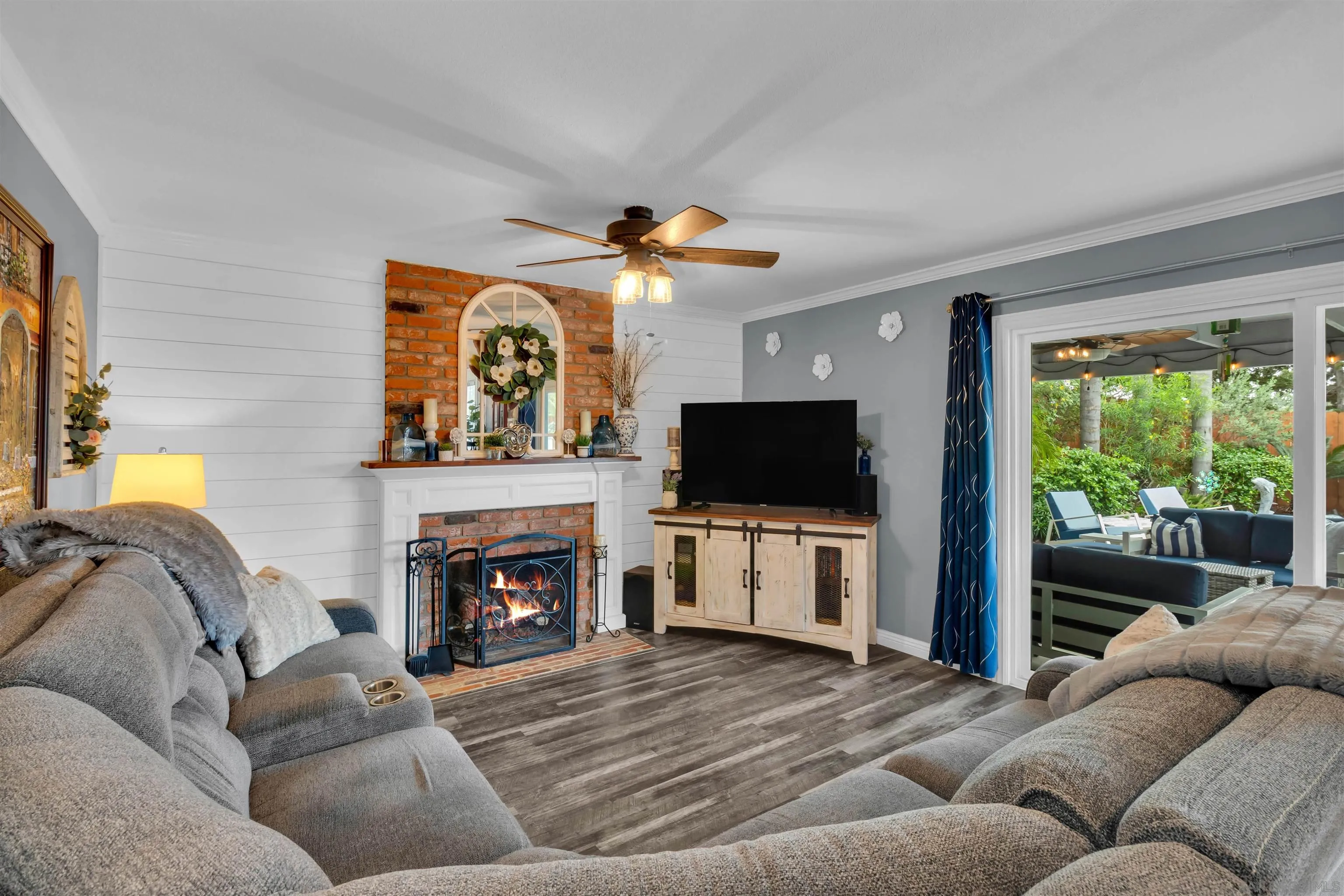 https://cdn.realtyfeed.com/cdn/127/260007163/66b04526271c1bc2ff4119100d1d1d60.webp