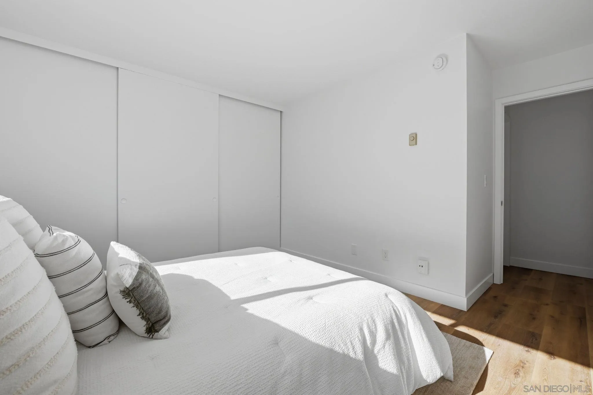 https://cdn.realtyfeed.com/cdn/127/260007167/6cc09221a56f2d767991a2ebc5aec160.webp