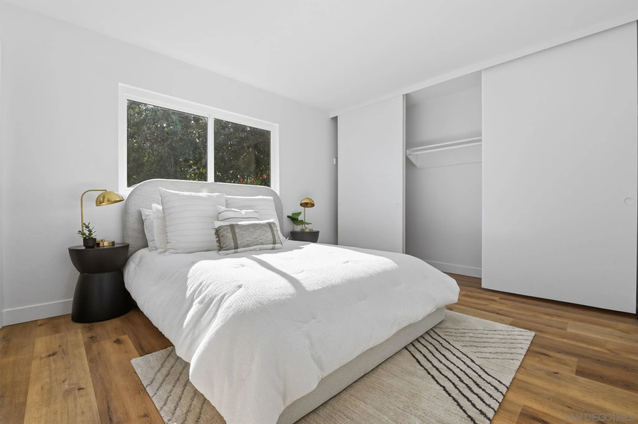 https://cdn.realtyfeed.com/cdn/127/260007167/b88b63de114662c527fc5bda102b08e0.webp