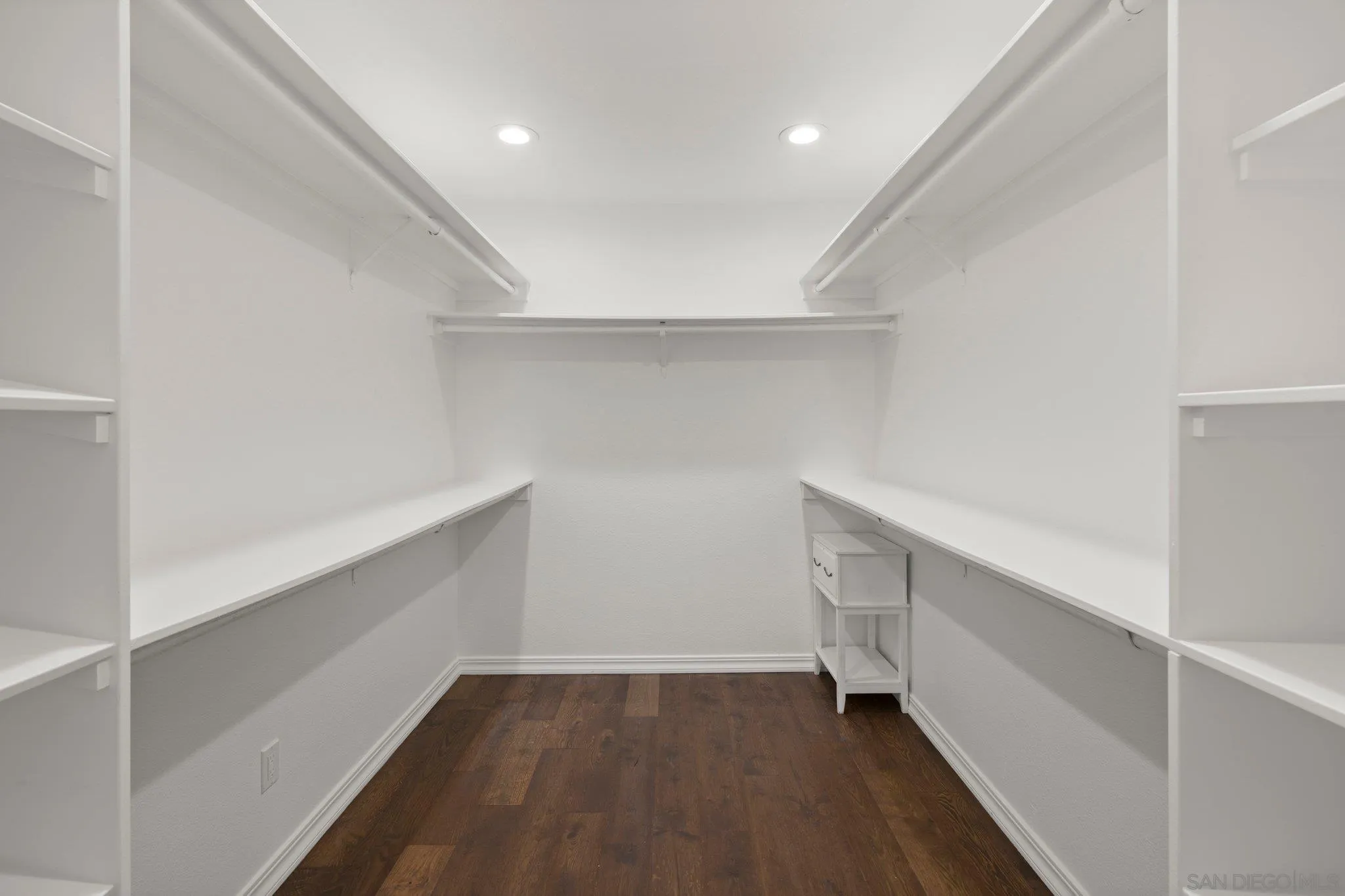 https://cdn.realtyfeed.com/cdn/127/260007168/02b5e84981bf49ee13916149008764a4.webp