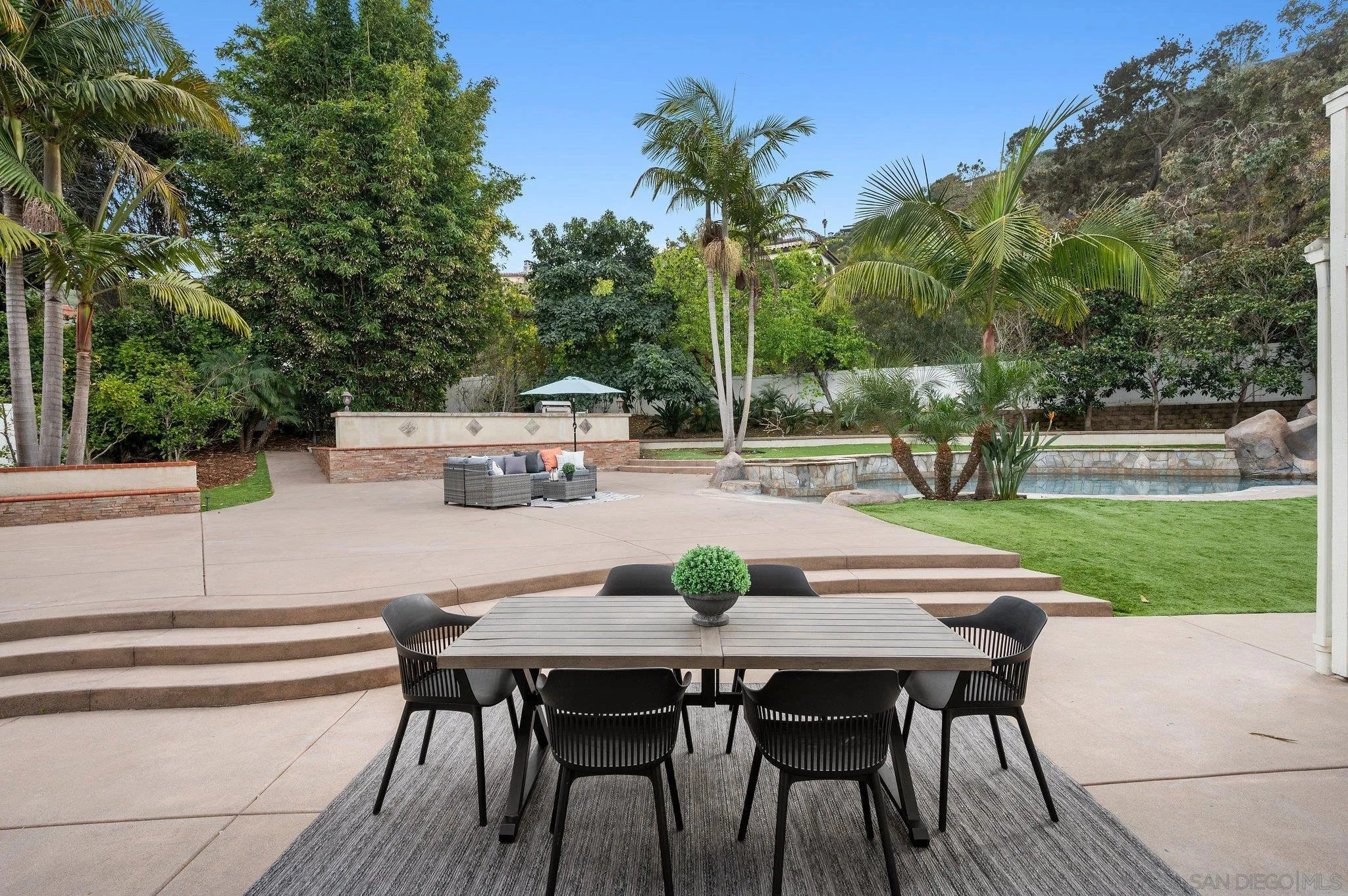 https://cdn.realtyfeed.com/cdn/127/260007168/0d063b46b9c74f0fc5a95088022a02b8.webp