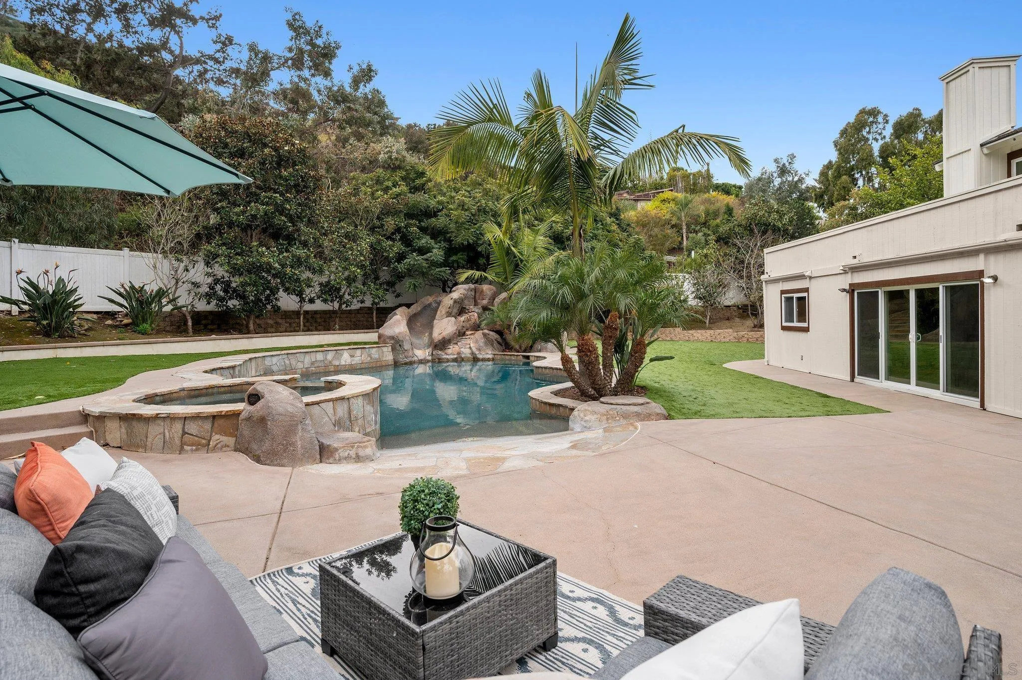 https://cdn.realtyfeed.com/cdn/127/260007168/8800e04431f77d7fb4bd8e3e84115326.webp