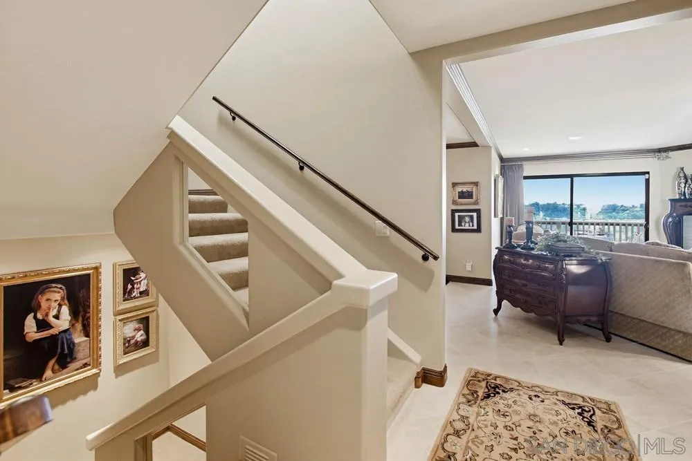 https://cdn.realtyfeed.com/cdn/127/260007172/7e3b90c72458df33f6304f51224dd080.webp