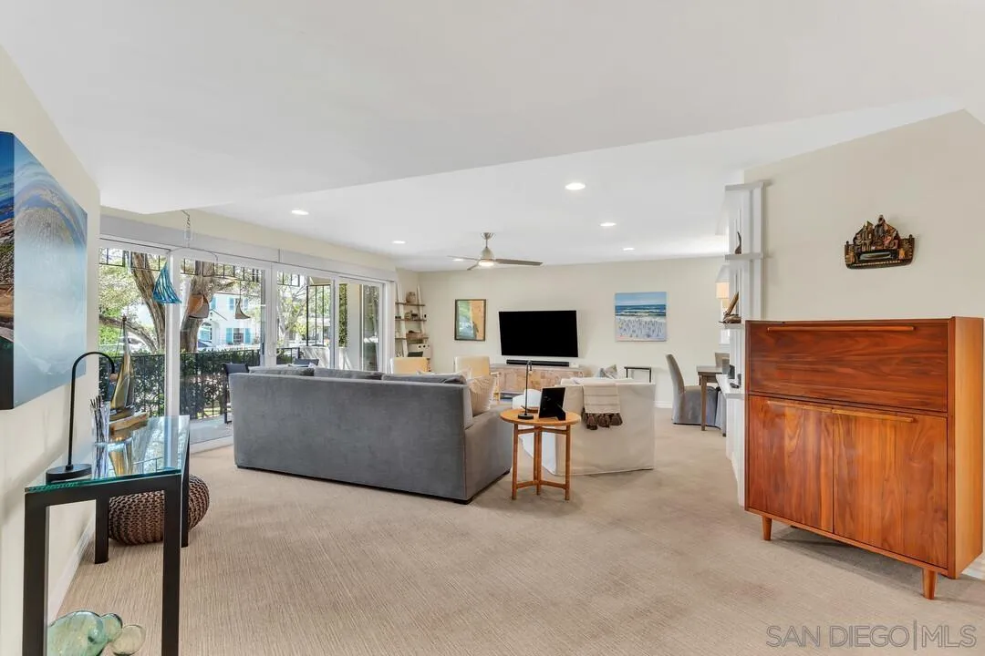 Photo #8: 260007178 Listing: Photo #8