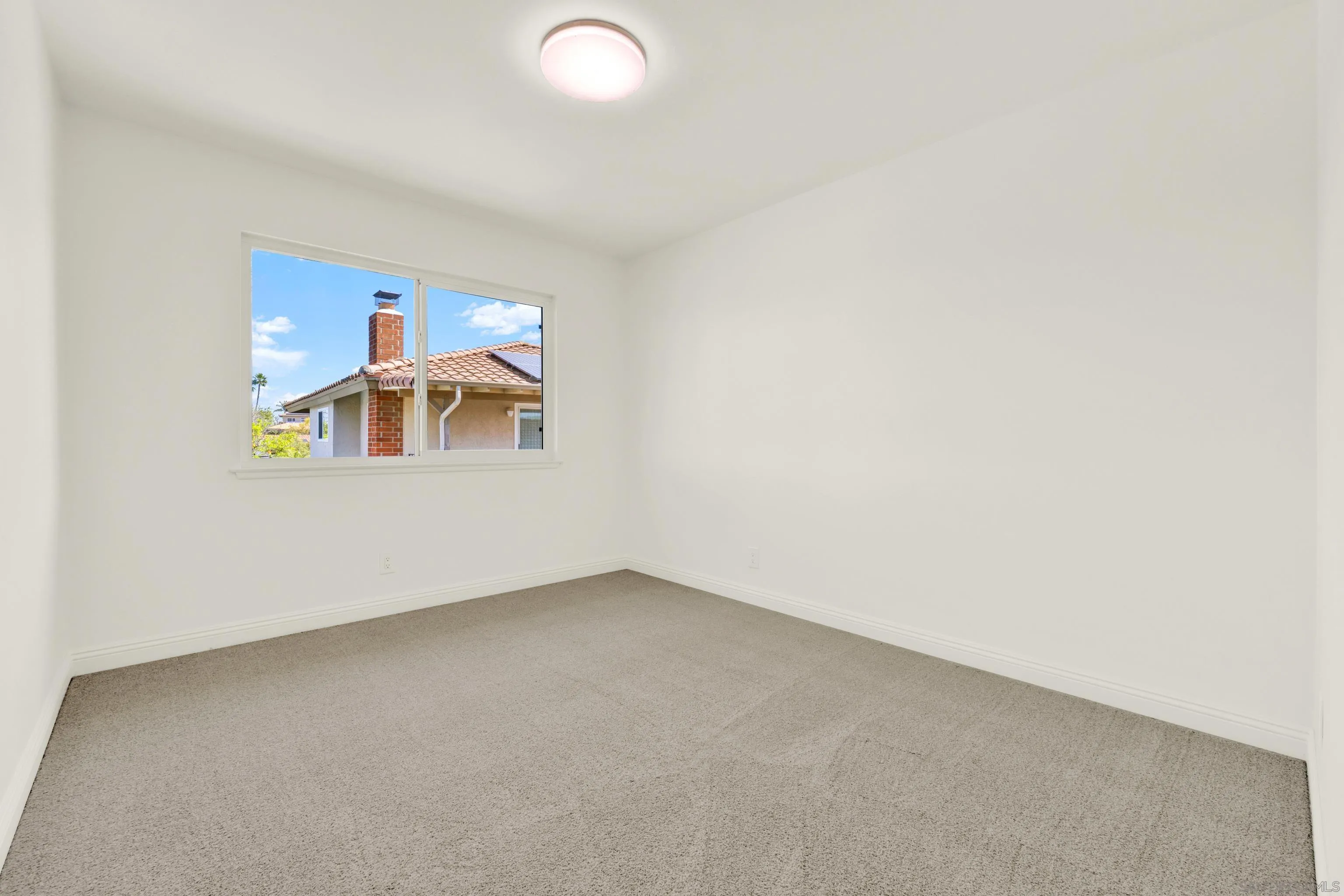 https://cdn.realtyfeed.com/cdn/127/260007180/4b864fa483b24e27c478c55df06607b1.webp