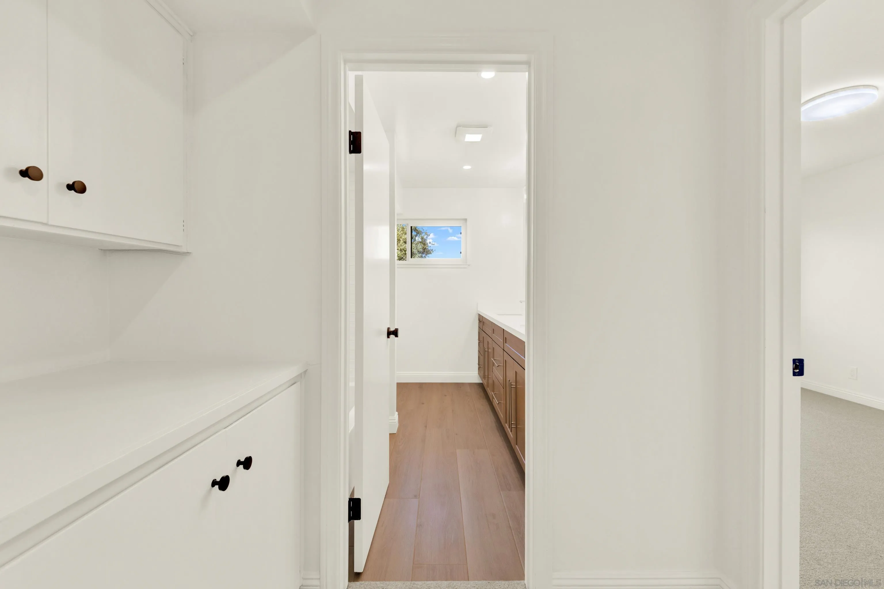 https://cdn.realtyfeed.com/cdn/127/260007180/7e38b23890774f8bf3202aa021b54041.webp