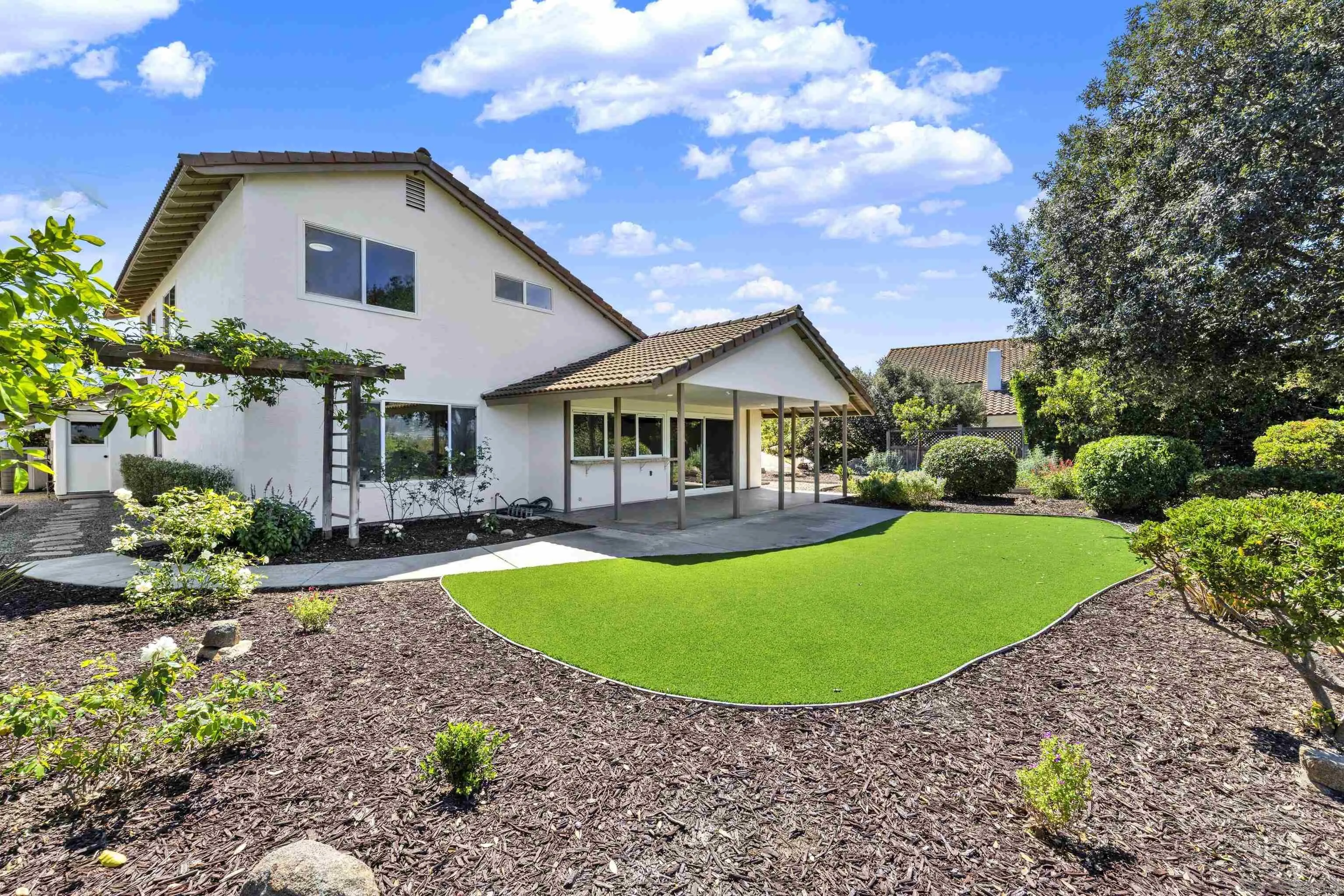 https://cdn.realtyfeed.com/cdn/127/260007180/a780ab2faf394a3f0b55a76791ed4adf.webp