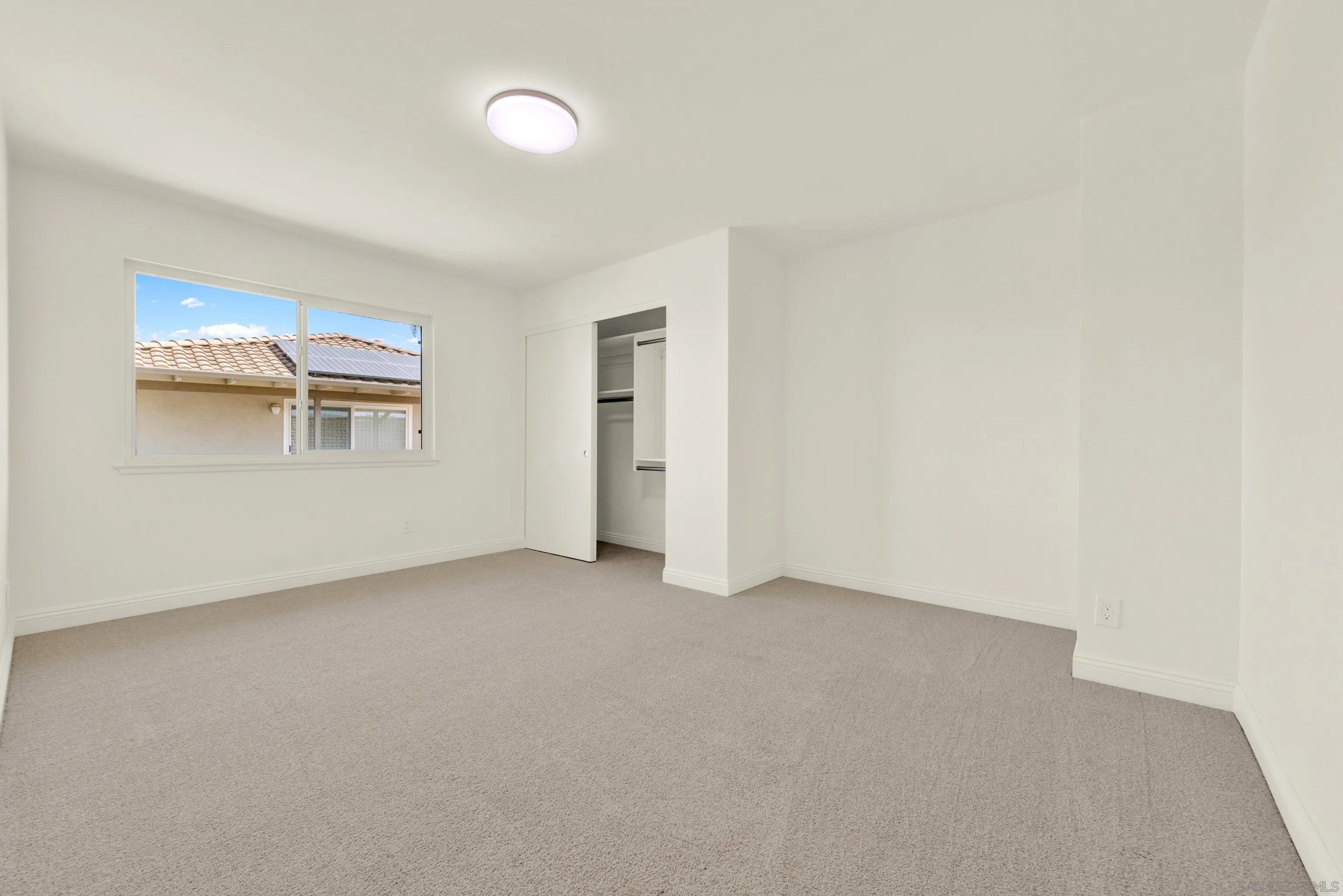 https://cdn.realtyfeed.com/cdn/127/260007180/b63a4b9183134e5fbaa12065c8e42e84.webp