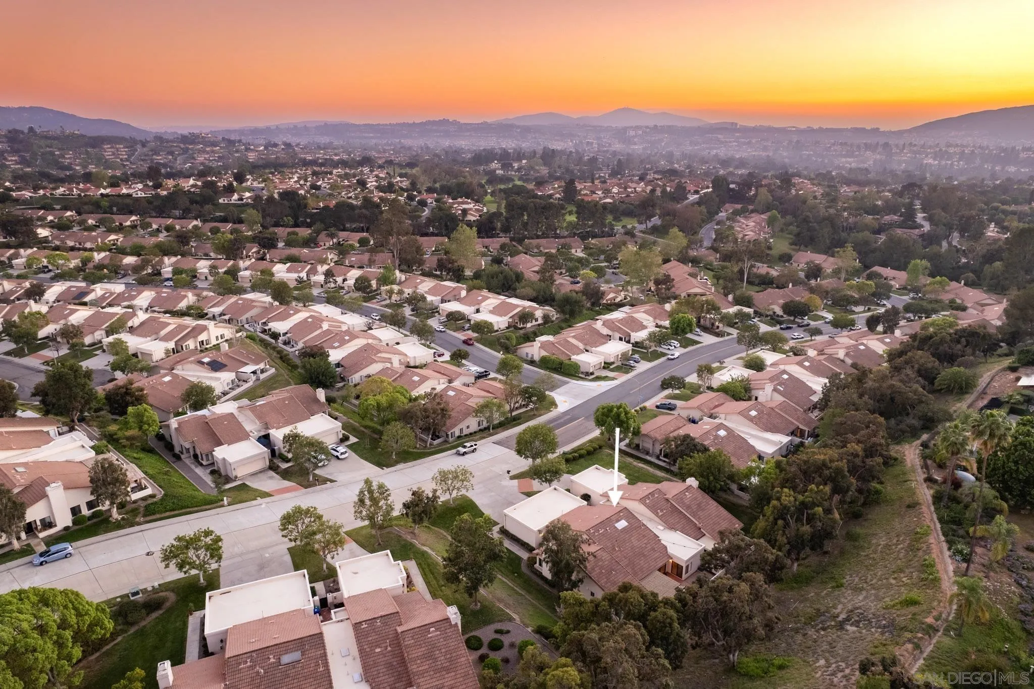 https://cdn.realtyfeed.com/cdn/127/260007182/bca40666535a54ca818735b0d57e8372.webp