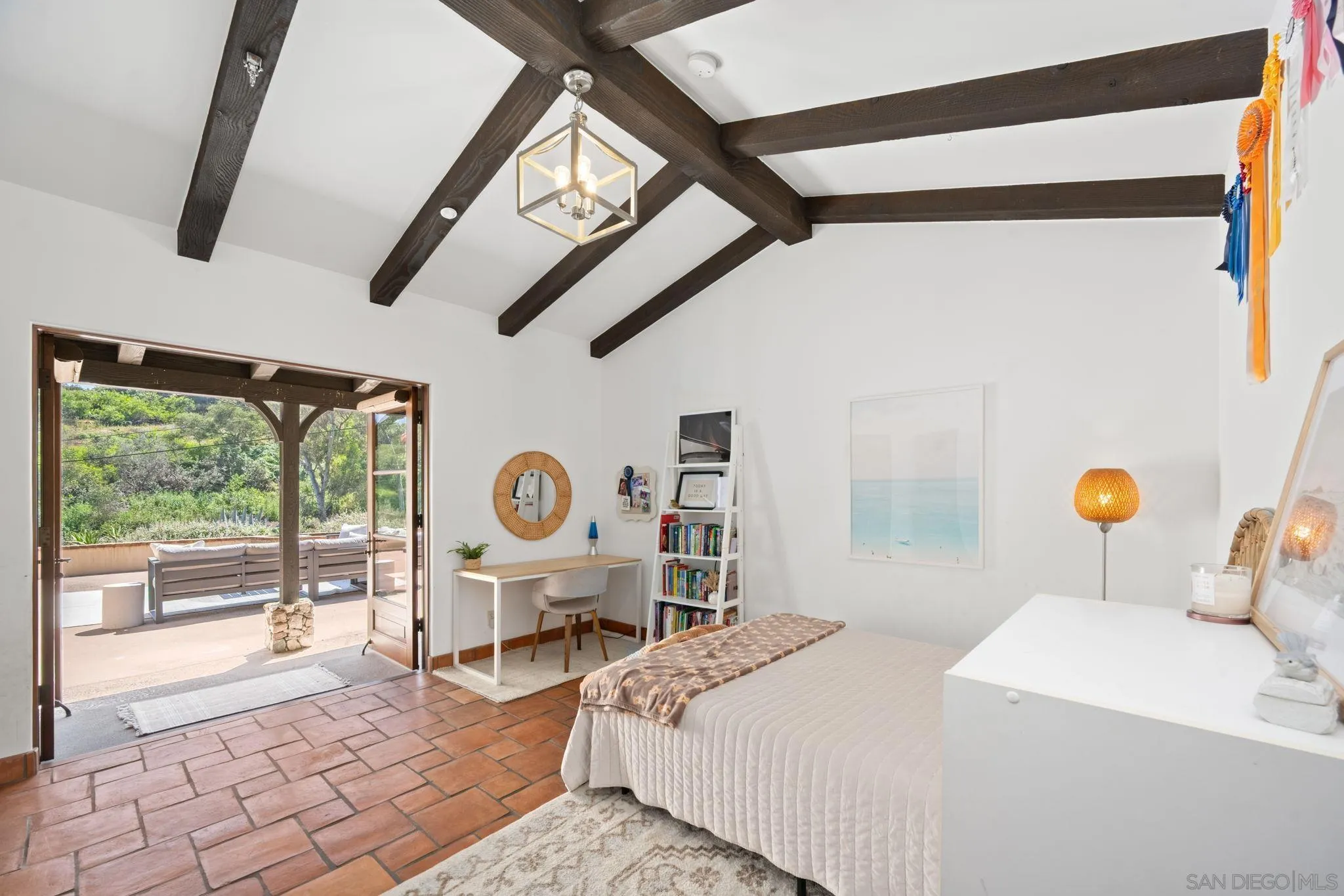 https://cdn.realtyfeed.com/cdn/127/260007194/dd6cfc73ede716436f08b225d9fe9658.webp