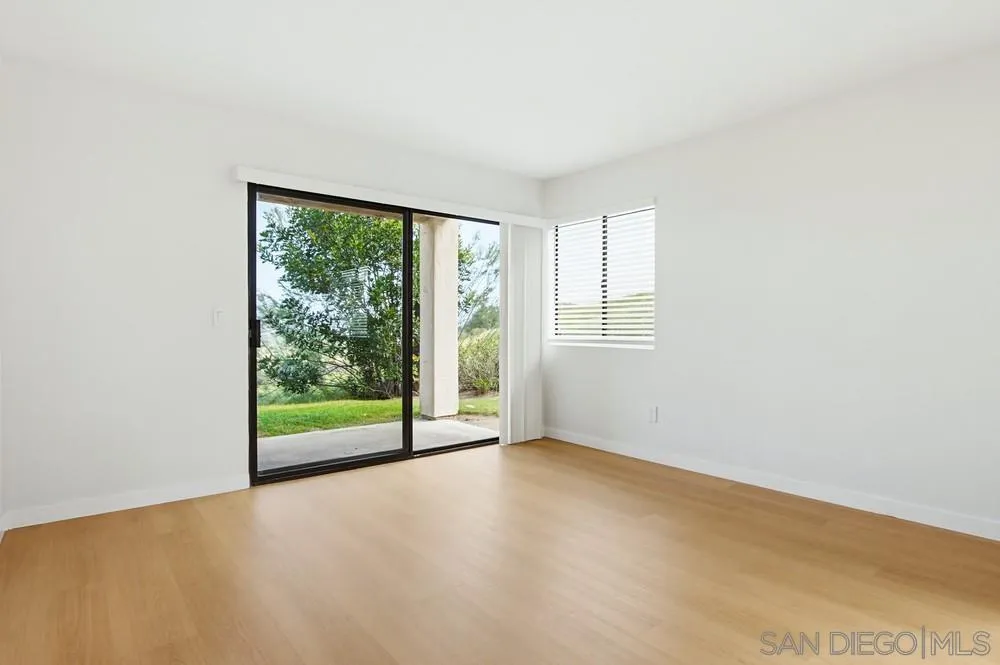 Photo #9: 260007197 Listing: Photo #9