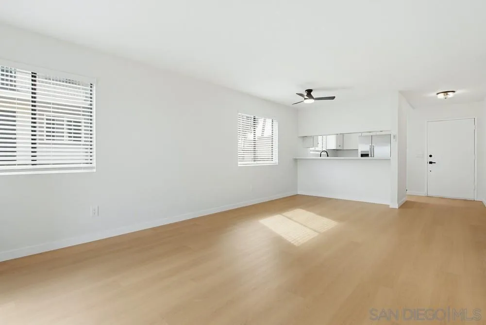 Photo #8: 260007197 Listing: Photo #8