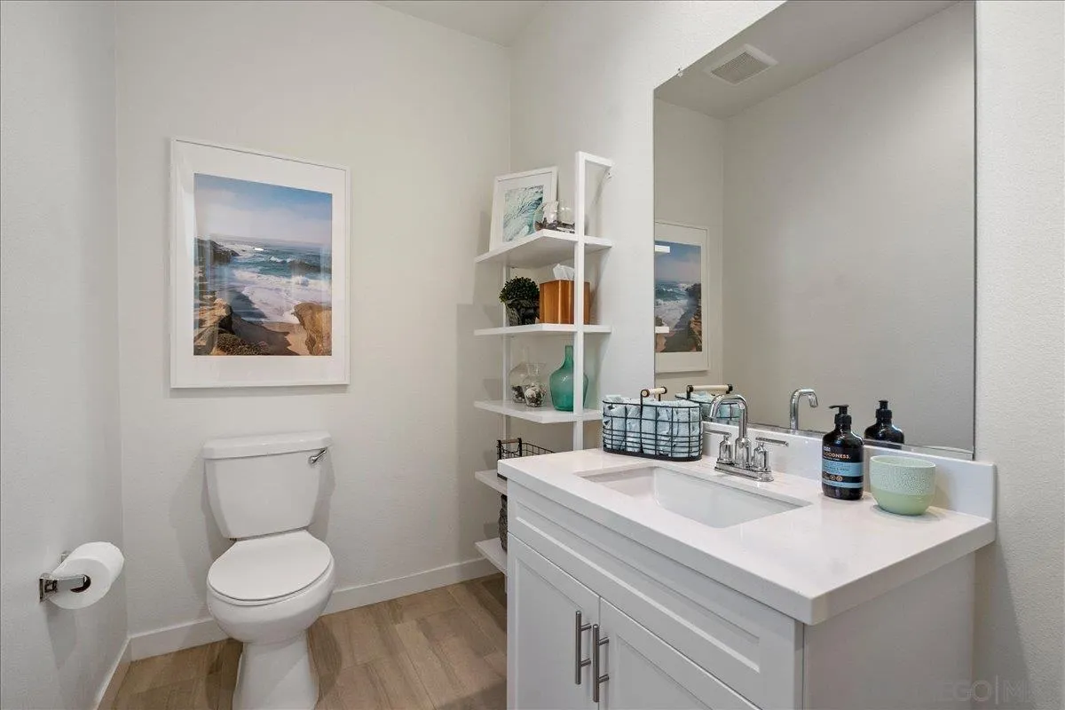 https://cdn.realtyfeed.com/cdn/127/260007200/2b9f3d40dc582424c909ff2c9928f94f.webp