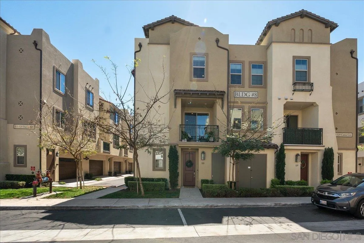 https://cdn.realtyfeed.com/cdn/127/260007200/2e9bdb991ed34b0cadfa15a98e06a518.webp