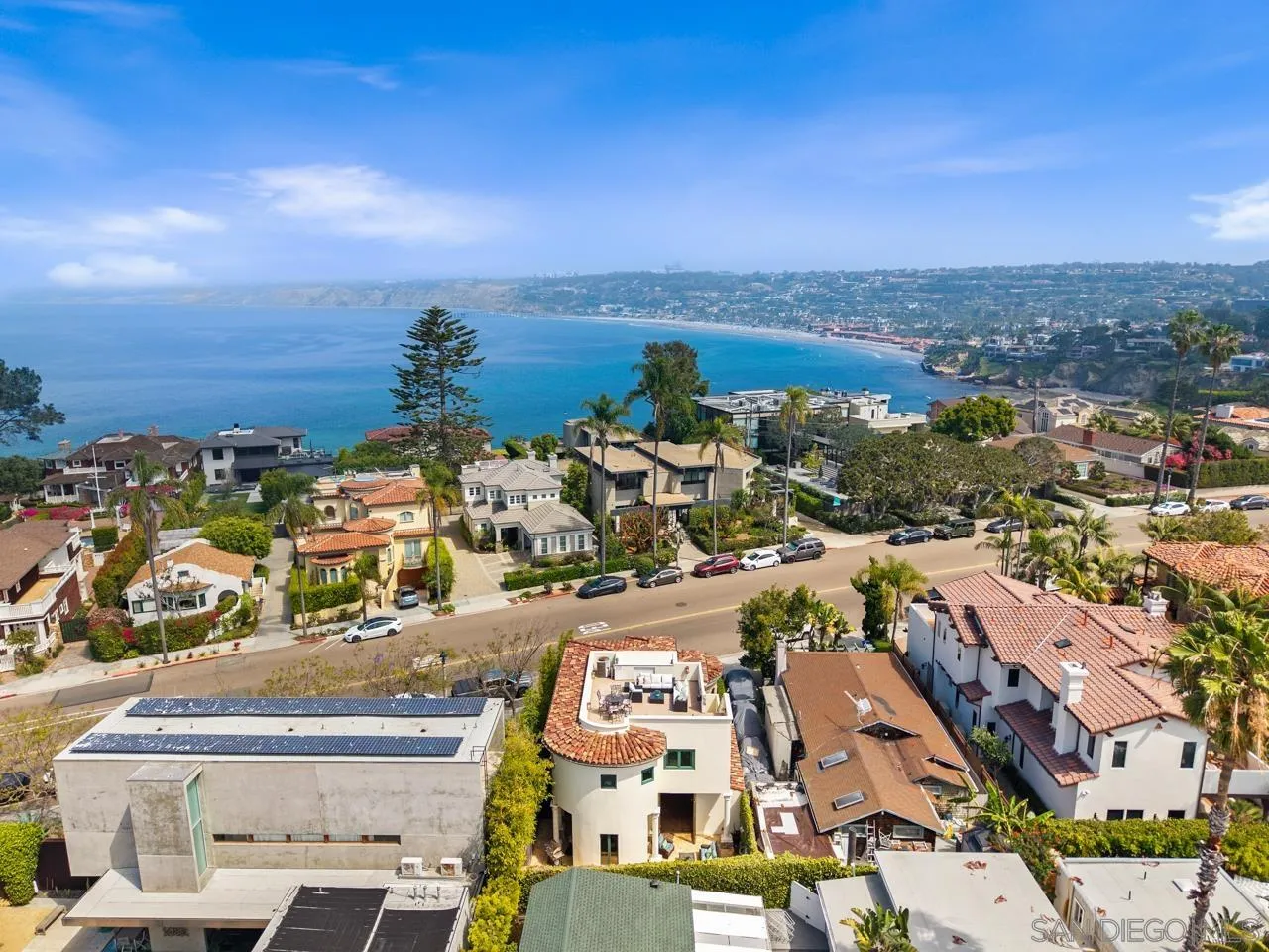 https://cdn.realtyfeed.com/cdn/127/260007201/619386ef4a82de1f55d8dae68f40a24b.webp