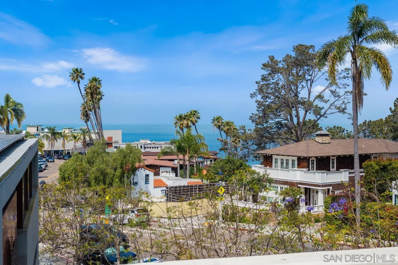 https://cdn.realtyfeed.com/cdn/127/260007201/7290282ed1bc4aae6e3b5e5ce16f051a.webp