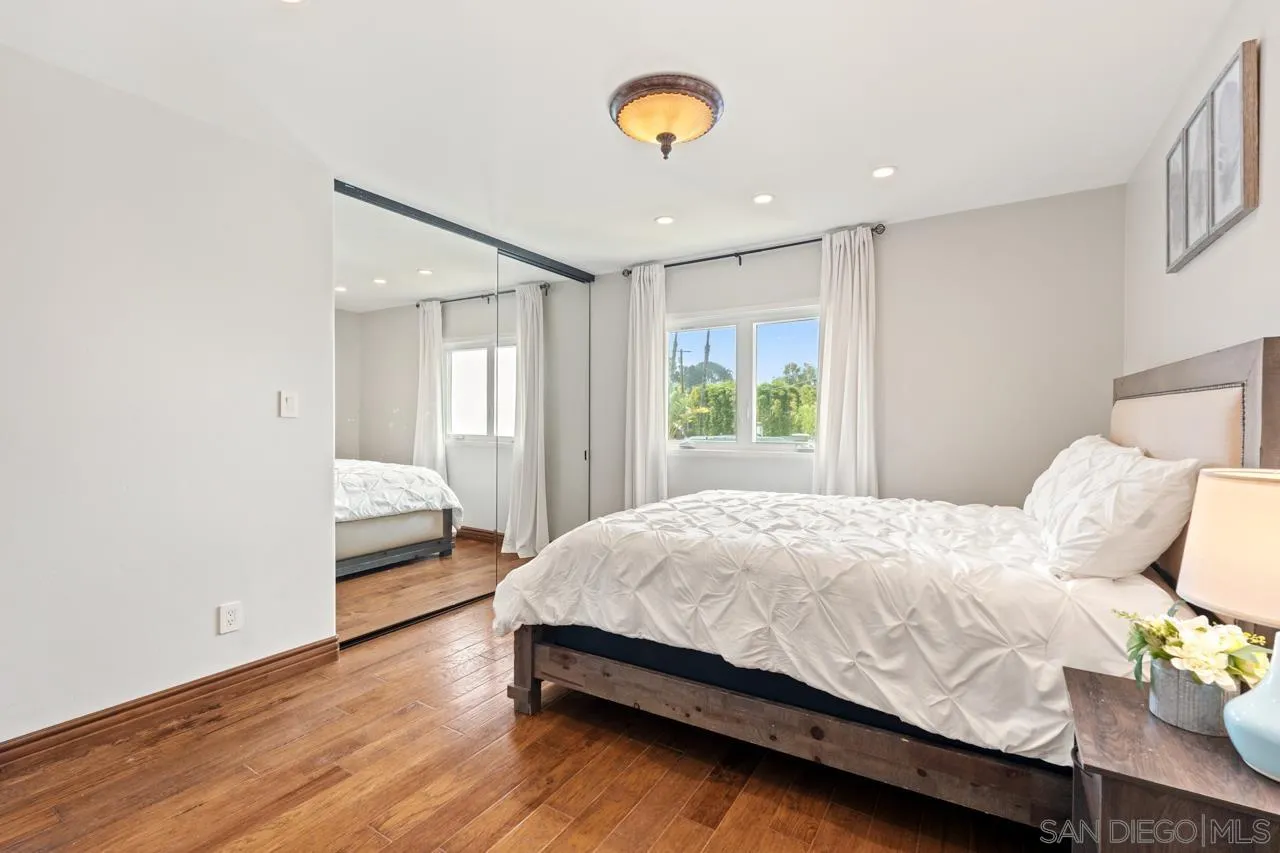 https://cdn.realtyfeed.com/cdn/127/260007201/88b81eea05f8a9c89643d21c60735fef.webp